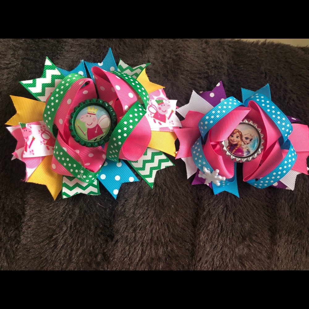 NWOT Set of 2 Handmade Bottle-cap hair clips Peppa Pig and Frozen